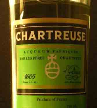 chartreuse-alcohol-bar